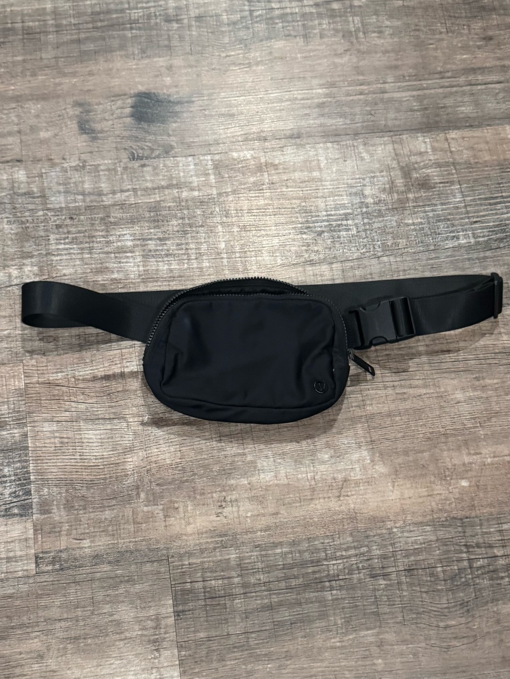 Lululemon Everywhere Belt Bag 1L